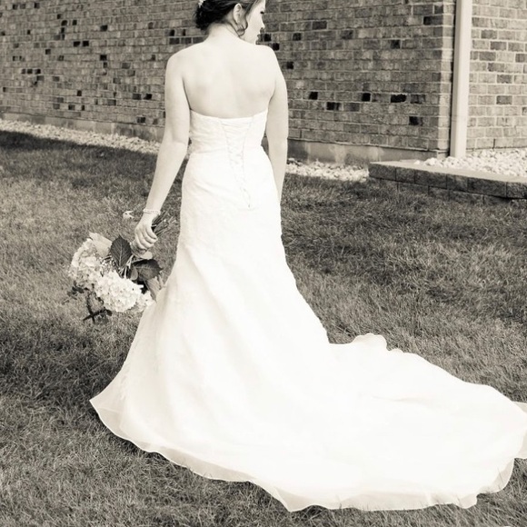 Jewel Wedding Gown - Picture 2 of 5